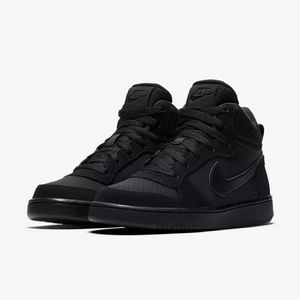 Nike Court Borough Mid